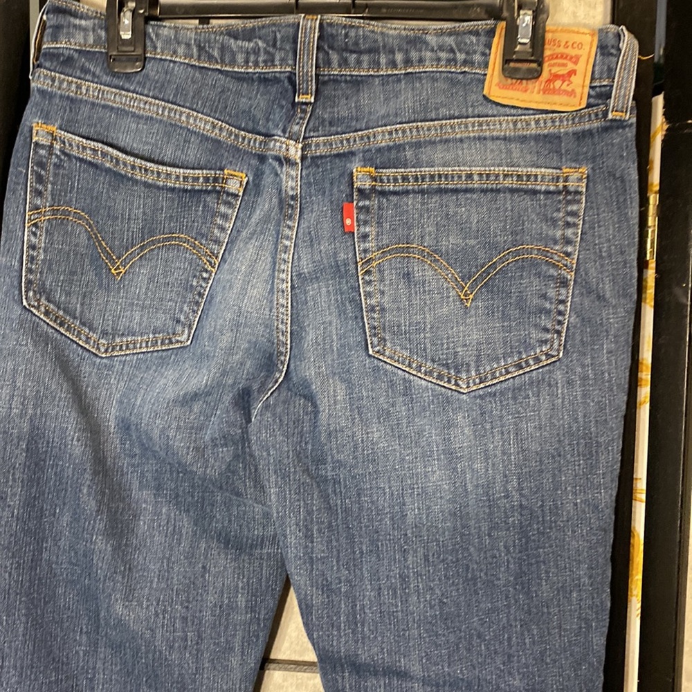 Levi’s boyfriend size 29 dark denim jeans beautiful dark denim - Picture 4 of 6